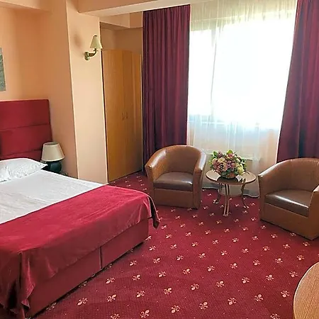 Hotel Class 3*