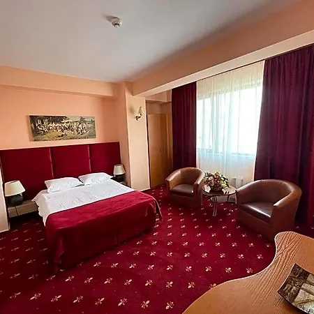 Class Hotel
